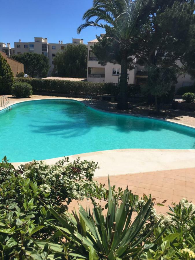 Les Hameaux De Provence - Piscine Et Place De Parking Privee - Acces Plage Et Sentier Du Littoral 방돌 외부 사진