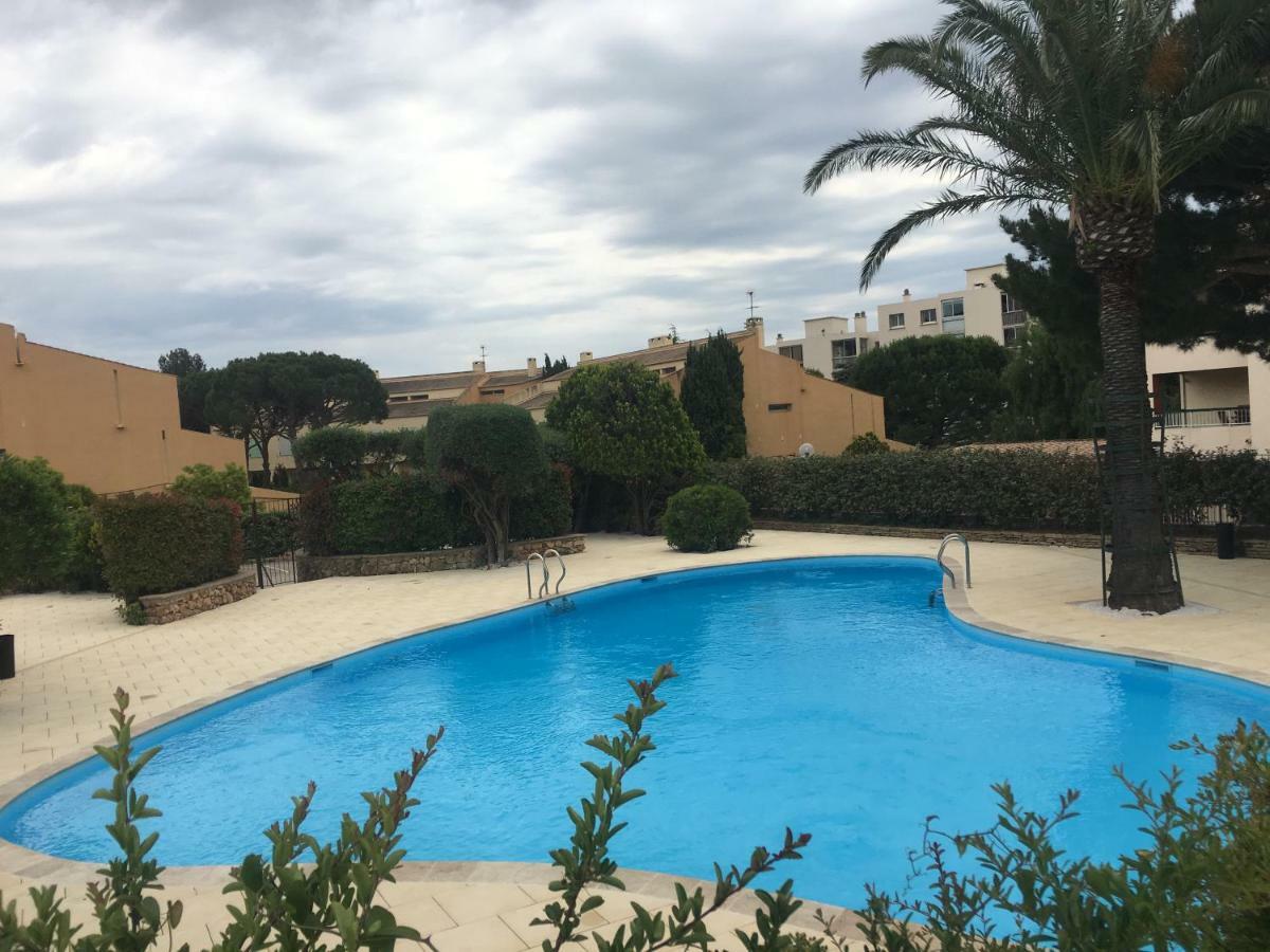 Les Hameaux De Provence - Piscine Et Place De Parking Privee - Acces Plage Et Sentier Du Littoral 방돌 외부 사진